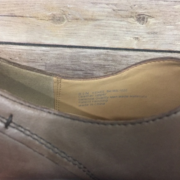 Naturalizer Booties Chunky Heel Taupe Gray 8.5 - Picture 4 of 7